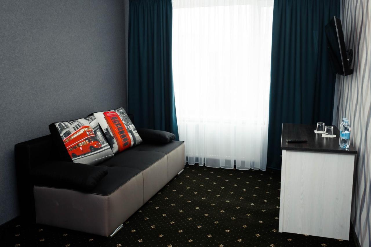 River Park hotel Kovelʼ Eksteriør billede